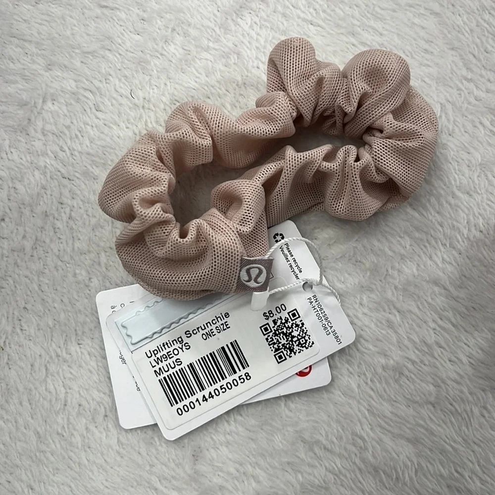 FREE 💝 GIFT‎ with bundle purchase Uplifting Scrunchie (Choose 1 Color)